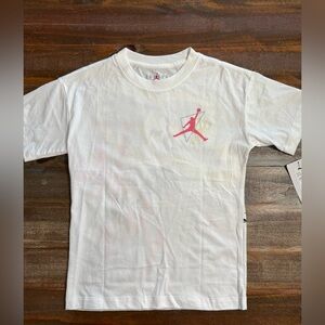 Jordan Girls White and Pink Tee Shirt NWT